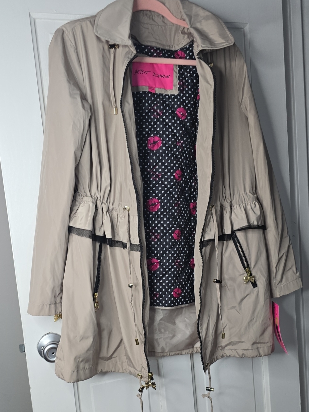 Betsey Johnson Beige Trench Coat with Black Polka-Dot & Pink Floral Lining